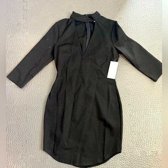 NWT Tobi Black Mini Bodycon Nylon Dress with V-Neck Opening Cut Out - Picture 1 of 6